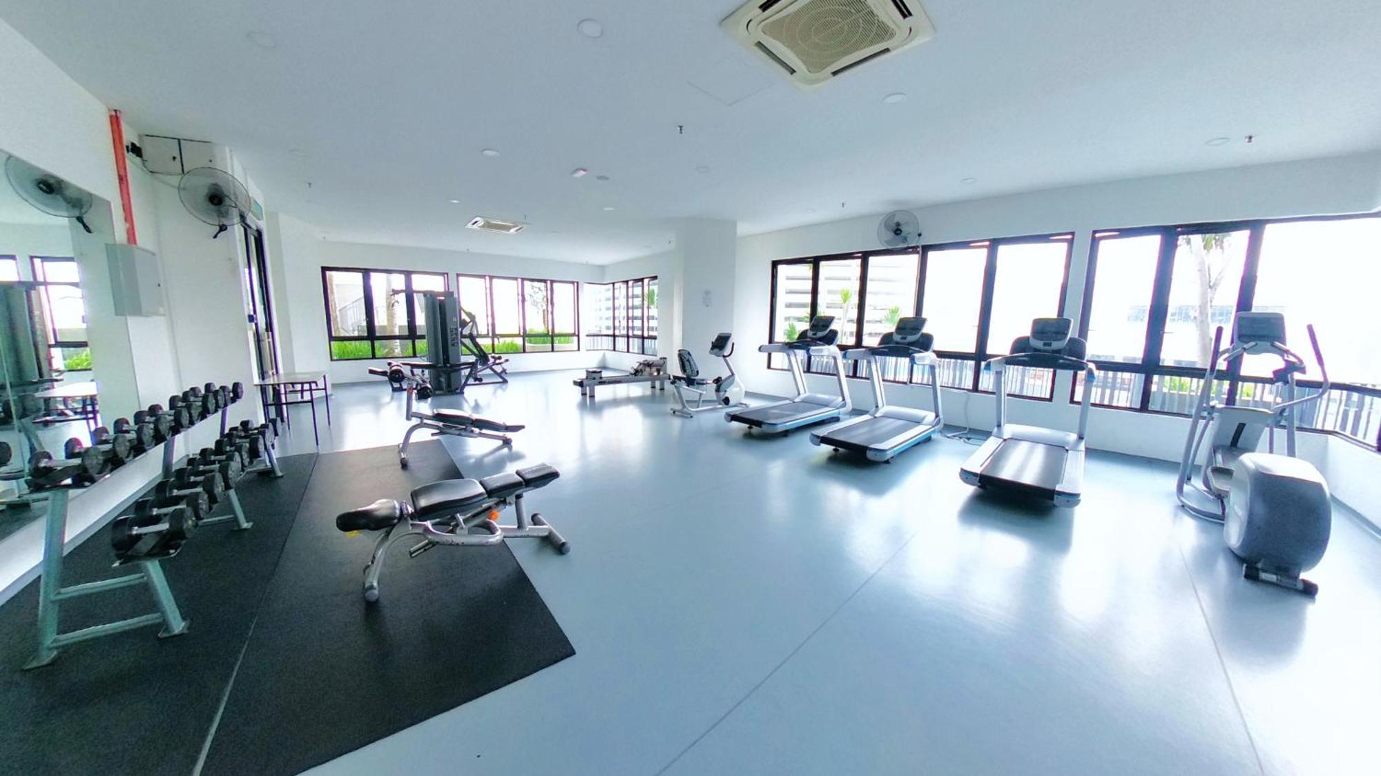 9Pax 2R2B Family Suite, I-City, I-Suite, Hyde, Beside Theme Park, Wifi 50-55" Smart Tv Shah Alam Exteriör bild